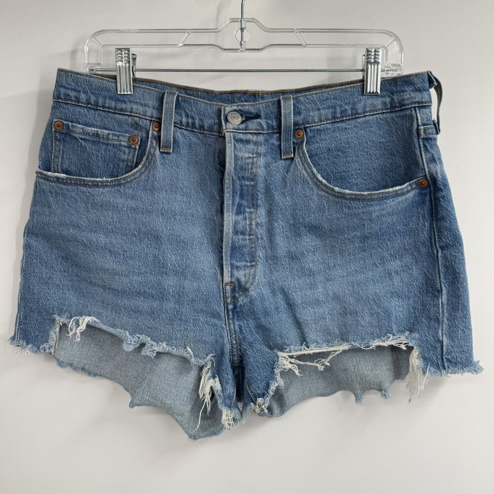 LEVIS 501 Jean Shorts Womens 31 Blue Medium Wash High Rise Distressed Beach Y2K